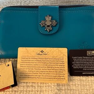 Patricia Nash Teal “Edeline”Leather Wallet/Wristlet Clutch